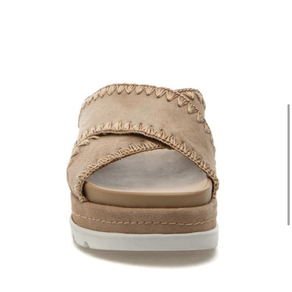 NWT J/SLIDES BOO Sand Suede Sandal - Picture 4 of 15